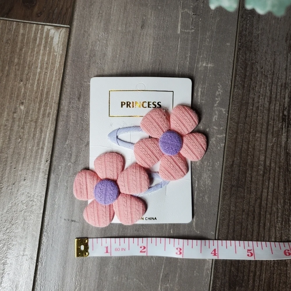 NWT Princess Brand Pink and Purple Flower Hair Clips